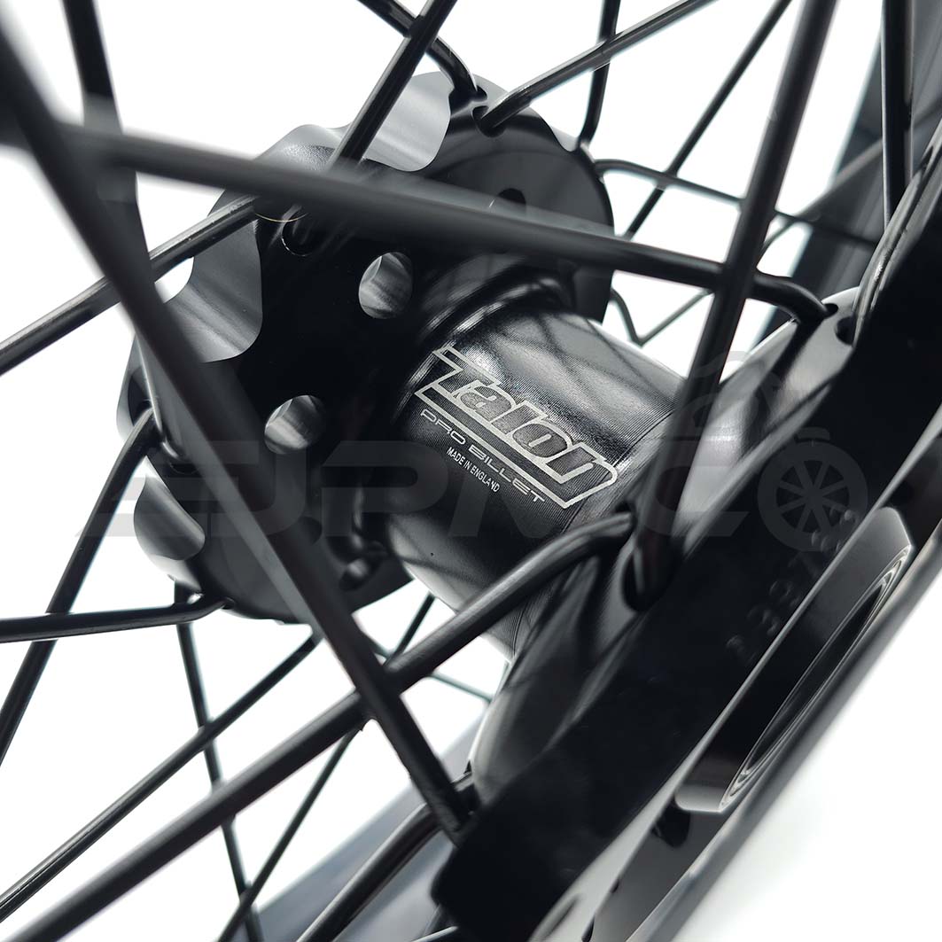 Excel Supermoto Felgen Satz Talon Nabe All Black f. KTM 2015 - 2023 - Mit Gutachten Excel Supermoto Felgen Satz Talon Nabe All Black f. KTM 2015 - 2023 - Mit Gutachten